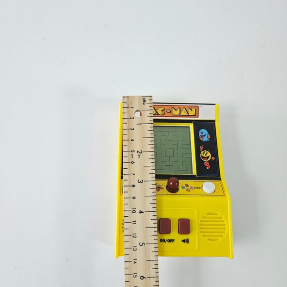 Pacman Retro Handheld Mini Arcade Video Game Bandai Namco Basic Fun 09521 Tested - Picture 10 of 10